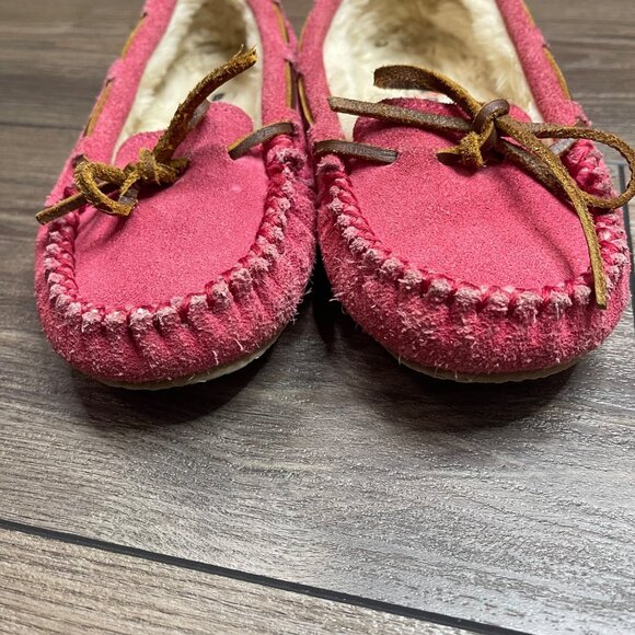 Minnetonka Cassie Moc Slippers Girls Size 1 Pink Suede Leather Faux Fur Lining - Picture 7 of 9